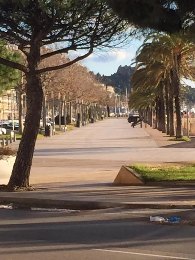Appartement Standing 58M Plage A 3Mn En Voiture Росас