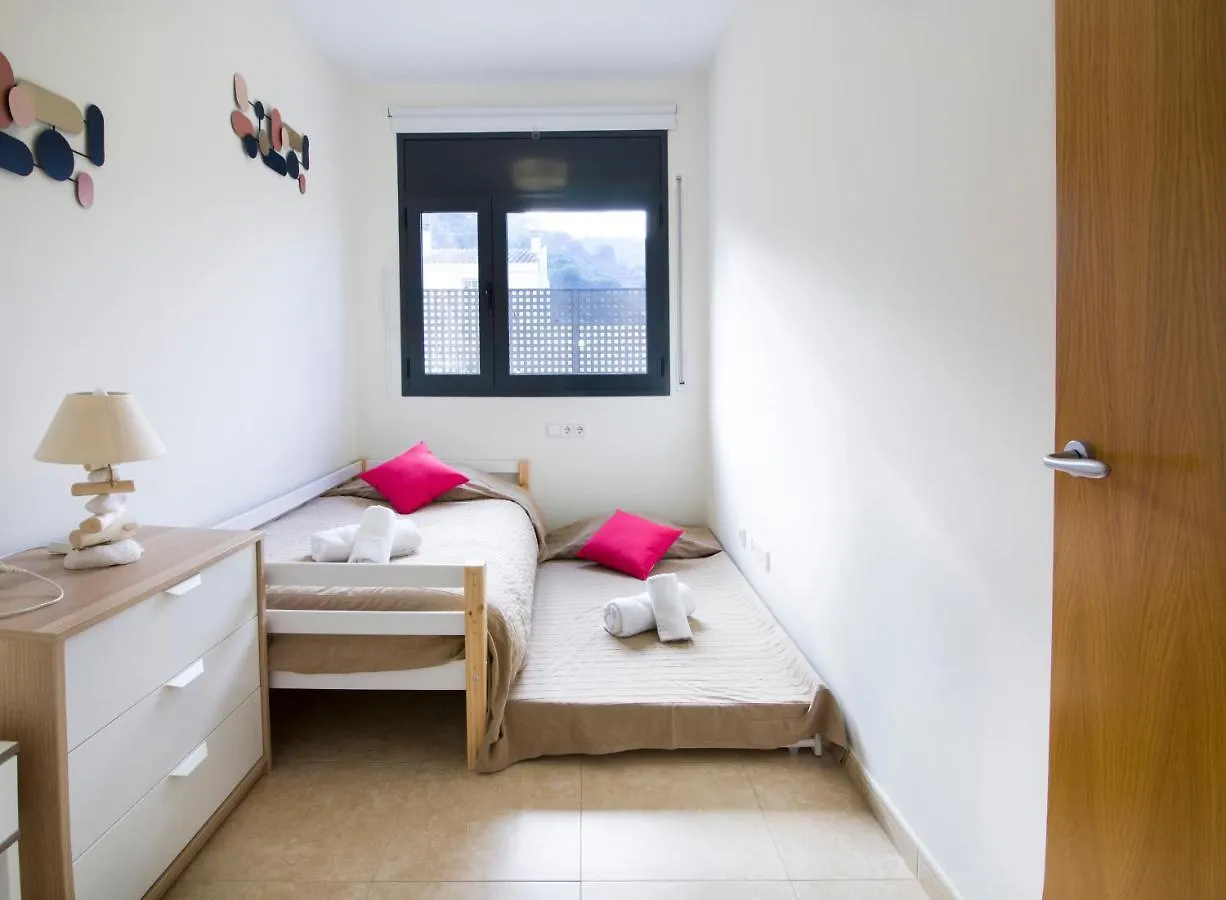 Appartement Standing 58M Plage A 3Mn En Voiture Росас Апартаменты